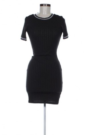 Рокля H&M Divided, Размер S, Цвят Черен, Цена 13,99 лв.