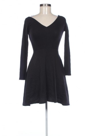Kleid H&M Divided, Größe S, Farbe Schwarz, Preis 15,00 €