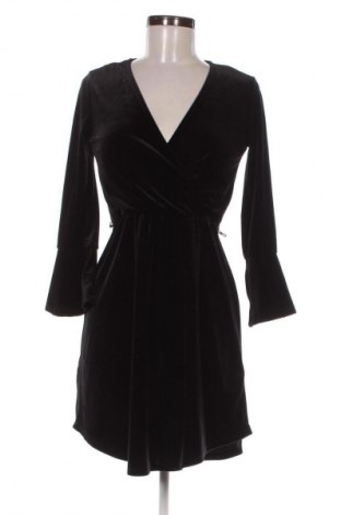 Šaty  H&M Divided, Velikost S, Barva Černá, Cena  369,00 Kč