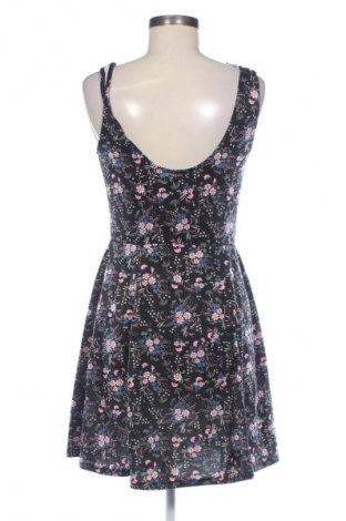 Šaty  H&M Divided, Veľkosť L, Farba Viacfarebná, Cena  15,00 €