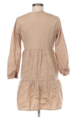 Рокля H&M Divided, Размер M, Цвят Бежов, Цена 77,03 лв.