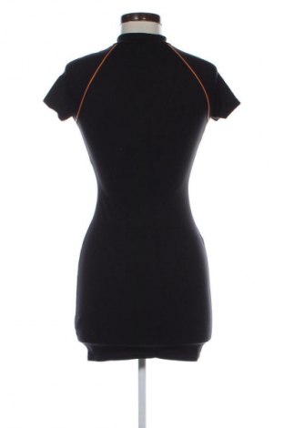 Šaty  H&M Divided, Veľkosť S, Farba Čierna, Cena  14,83 €