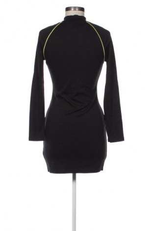 Kleid H&M Divided, Größe M, Farbe Schwarz, Preis € 23,52