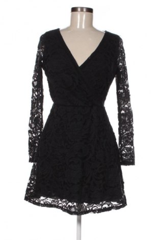 Sukienka Hollister, Rozmiar S, Kolor Czarny, Cena 203,99 zł