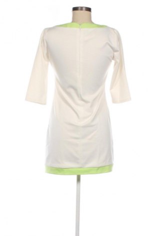 Kleid Luiza, Größe M, Farbe Mehrfarbig, Preis € 27,99