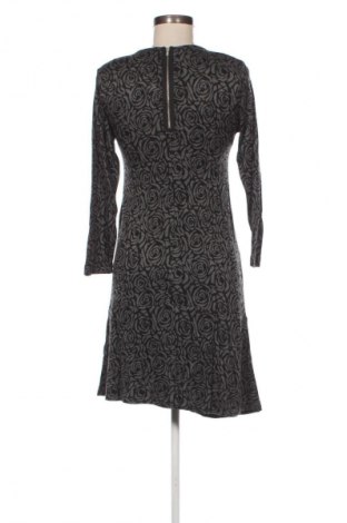 Kleid Masai, Größe M, Farbe Mehrfarbig, Preis € 15,35