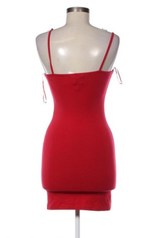 Рокля Miss Selfridge, Размер XS, Цвят Червен, Цена 30,02 лв.