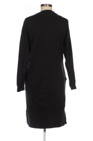 Šaty  Monki, Velikost XS, Barva Černá, Cena  346,00 Kč