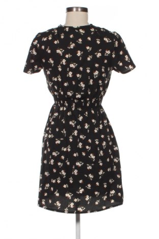 Kleid New Look, Größe S, Farbe Mehrfarbig, Preis 14,91 €