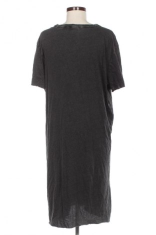 Rochie ONLY Carmakoma, Mărime XL, Culoare Gri, Preț 373,99 Lei
