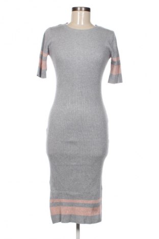 Kleid Paraphrase, Größe M, Farbe Grau, Preis 20,99 €
