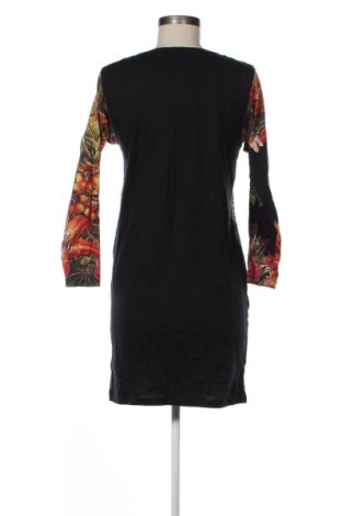 Kleid Paul Smith, Größe M, Farbe Mehrfarbig, Preis 284,27 €