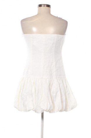 Kleid Pull&Bear, Größe L, Farbe Weiß, Preis 31,99 €