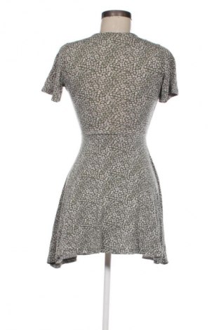 Šaty  Pull&Bear, Veľkosť S, Farba Viacfarebná, Cena  14,83 €