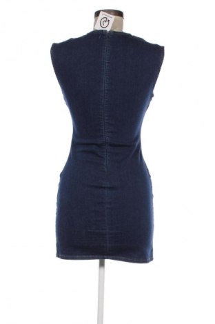 Šaty  Pull&Bear, Veľkosť M, Farba Modrá, Cena  20,02 €