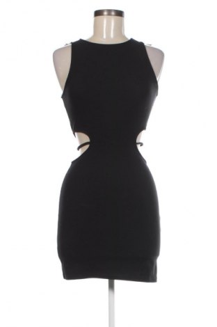 Šaty  Pull&Bear, Veľkosť S, Farba Čierna, Cena  14,91 €