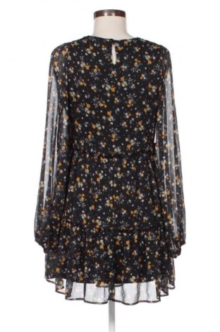 Sukienka Pull&Bear, Rozmiar S, Kolor Kolorowy, Cena 66,67 zł