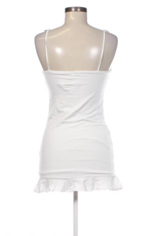 Φόρεμα Pull&Bear, Μέγεθος S, Χρώμα Λευκό, Τιμή 29,99 €