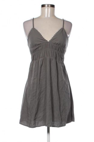 Šaty  Pull&Bear, Velikost S, Barva Šedá, Cena  367,00 Kč