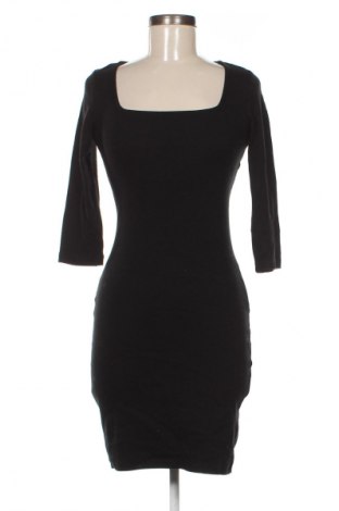Kleid Reserved, Größe S, Farbe Schwarz, Preis 14,83 €