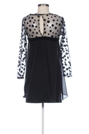 Kleid Rinascimento, Größe S, Farbe Schwarz, Preis 113,22 €