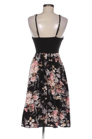Φόρεμα SHEIN, Μέγεθος M, Χρώμα Πολύχρωμο, Τιμή 14,83 €
