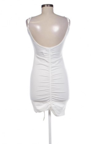 Rochie Simplee, Mărime M, Culoare Alb, Preț 125,92 Lei