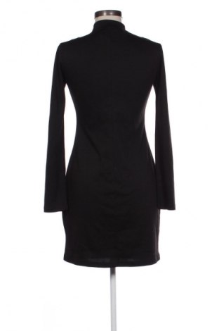 Kleid Sinsay, Größe M, Farbe Schwarz, Preis 14,77 €
