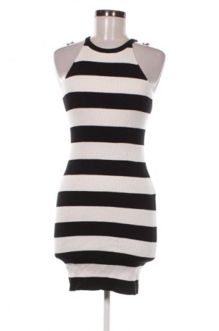 Kleid Stradivarius, Größe S, Farbe Mehrfarbig, Preis € 14,99
