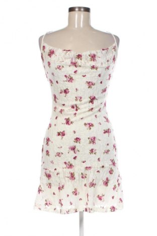 Kleid Stradivarius, Größe S, Farbe Mehrfarbig, Preis 31,99 €