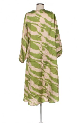 Kleid THE LULU, Größe M, Farbe Mehrfarbig, Preis 24,55 €