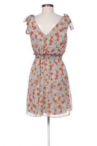 Φόρεμα Trendyol, Μέγεθος M, Χρώμα Πολύχρωμο, Τιμή 24,55 €