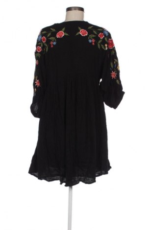 Kleid Unbranded, Größe M, Farbe Mehrfarbig, Preis € 15,00