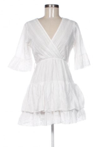 Ruha Unbranded, Méret S, Szín Fehér, Ár 4 739 Ft