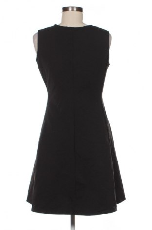 Rochie Uniqlo, Mărime M, Culoare Negru, Preț 247,18 Lei