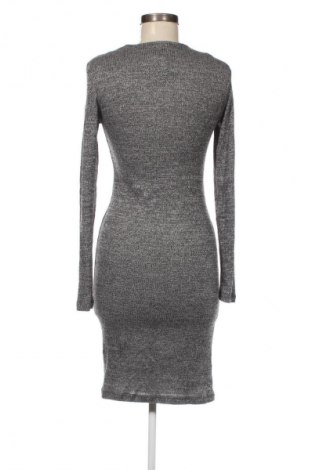 Šaty  Urban Classics, Velikost M, Barva Šedá, Cena  259,00 Kč