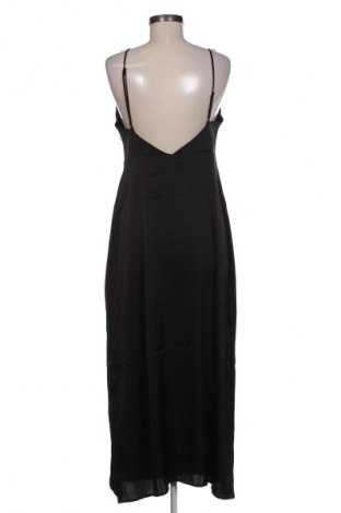 Kleid VILA, Größe L, Farbe Schwarz, Preis € 17,39