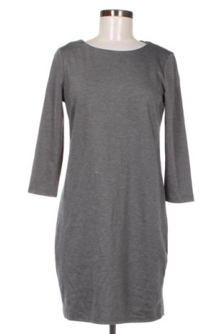Kleid VILA, Größe M, Farbe Grau, Preis 13,80 €