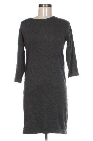Sukienka Vero Moda, Rozmiar XS, Kolor Szary, Cena 36,99 zł