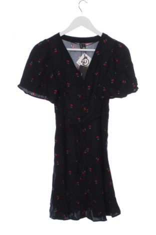 Рокля Vero Moda, Размер XS, Цвят Многоцветен, Цена 77,99 лв.