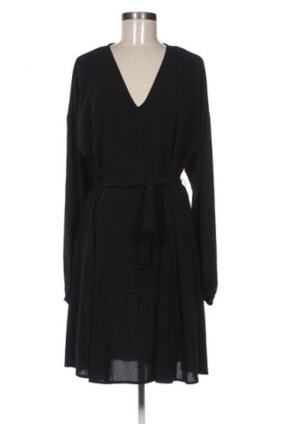 Šaty  Vero Moda, Veľkosť L, Farba Čierna, Cena  9,95 €