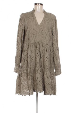 Kleid Y.A.S, Größe M, Farbe Grün, Preis € 46,99