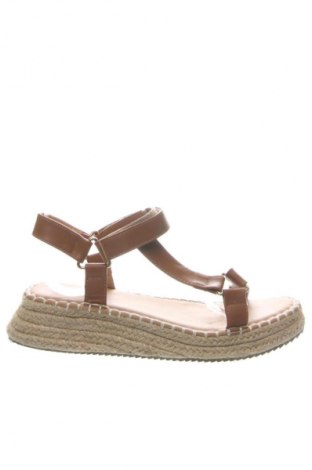 Sandalen Bellucci, Größe 39, Farbe Braun, Preis 20,00 €