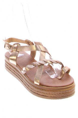 Сандали Unbranded, Размер 36, Цвят Златист, Цена 39,99 лв.