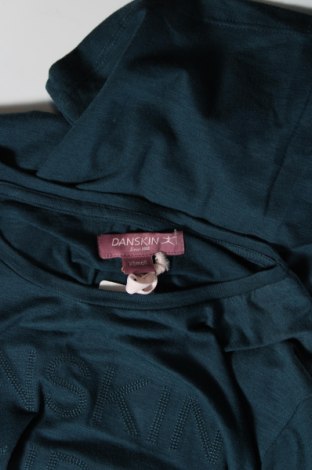 Γυναικείο t-shirt Danskin, Μέγεθος XS, Χρώμα Μπλέ, 62% βαμβάκι, 38% πολυεστέρας, Τιμή 20,10 €