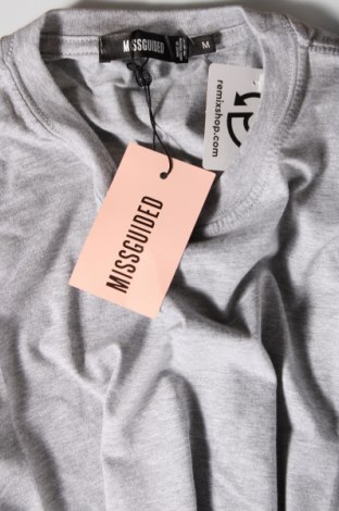 Γυναικείο t-shirt Missguided, Μέγεθος M, Χρώμα Γκρί, Βαμβάκι, Τιμή 10,05 €