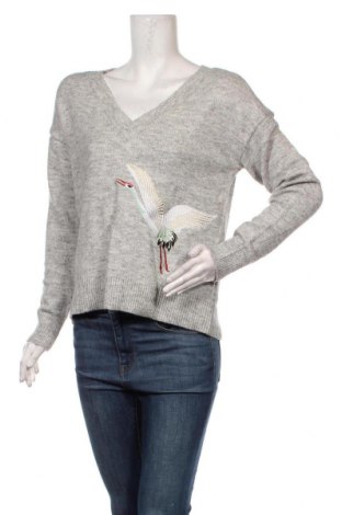 Дамски пуловер Vero Moda, Размер XL, Цвят Сив, 52% полиестер, 35% акрил, 11% полиамид, 2% еластан, Цена 59,25 лв.
