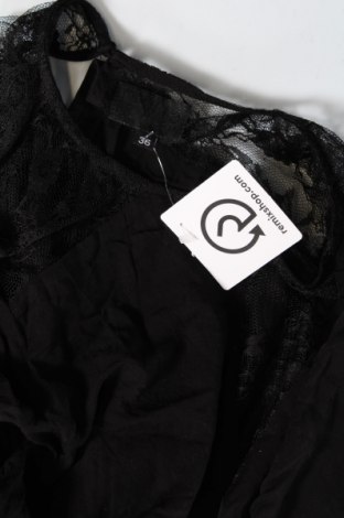 Дамска блуза Ca'shott, Размер S, Цвят Черен, Цена 34,00 лв.