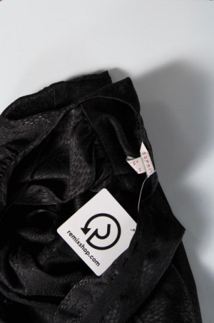 Damen Shirt Esprit, Größe XS, Farbe Schwarz, Preis 1,67 €
