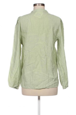 Дамска блуза Free Quent, Размер M, Цвят Зелен, Цена 24,00 лв.